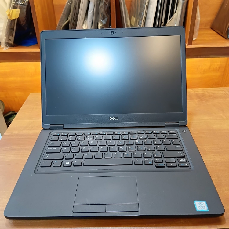 refurbished dell latitude 5590 i7 8th gen,8gb ddr4 ram, 256gb ssd storage